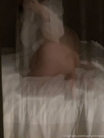 vampireneee Foto Nua Vazada OnlyFans 11