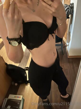 Vanessa2255