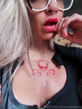 vanptattoo Foto Nua Vazada OnlyFans 29