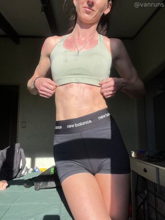 vanruns Foto Nua Vazada OnlyFans 9