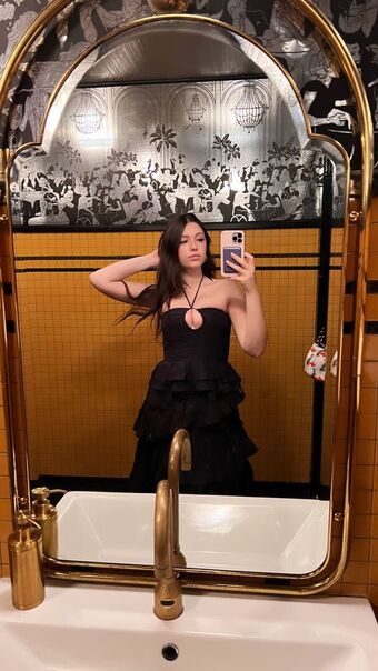 vstell Foto Nua Vazada OnlyFans 3