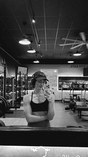 Willow Shields Foto Nua Vazada OnlyFans 226