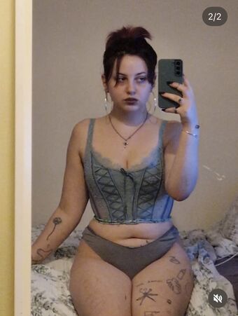 WOEFULLLY Foto Nua Vazada OnlyFans 4