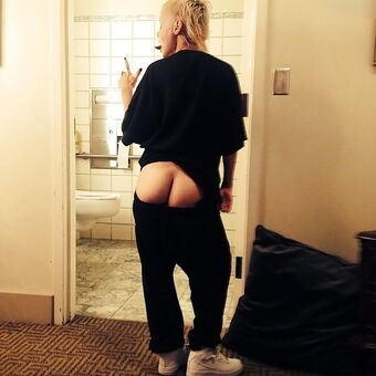 Yolandi Visser Foto Nua Vazada OnlyFans 33