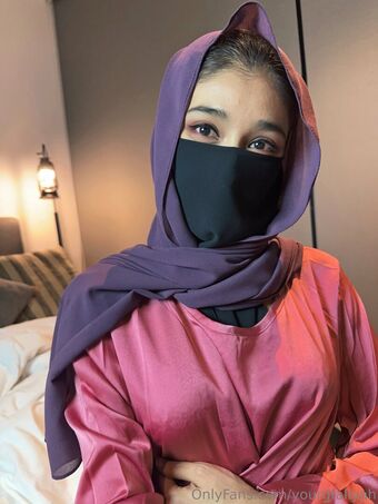 yourgfaliyah