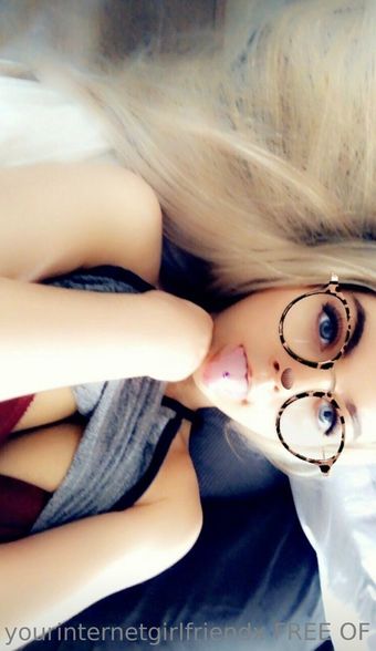 Yourinternetgirlfriendx