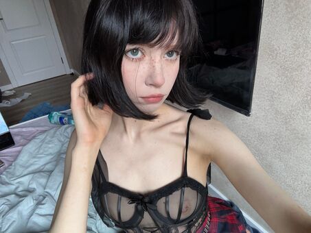YourSmallDoll