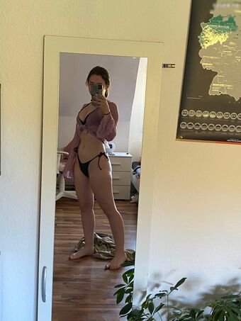 Zarahchan Foto Nua Vazada OnlyFans 30