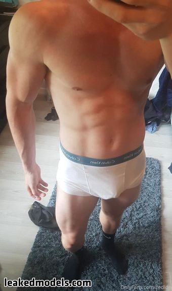 Zedldn Foto Nua Vazada OnlyFans 10